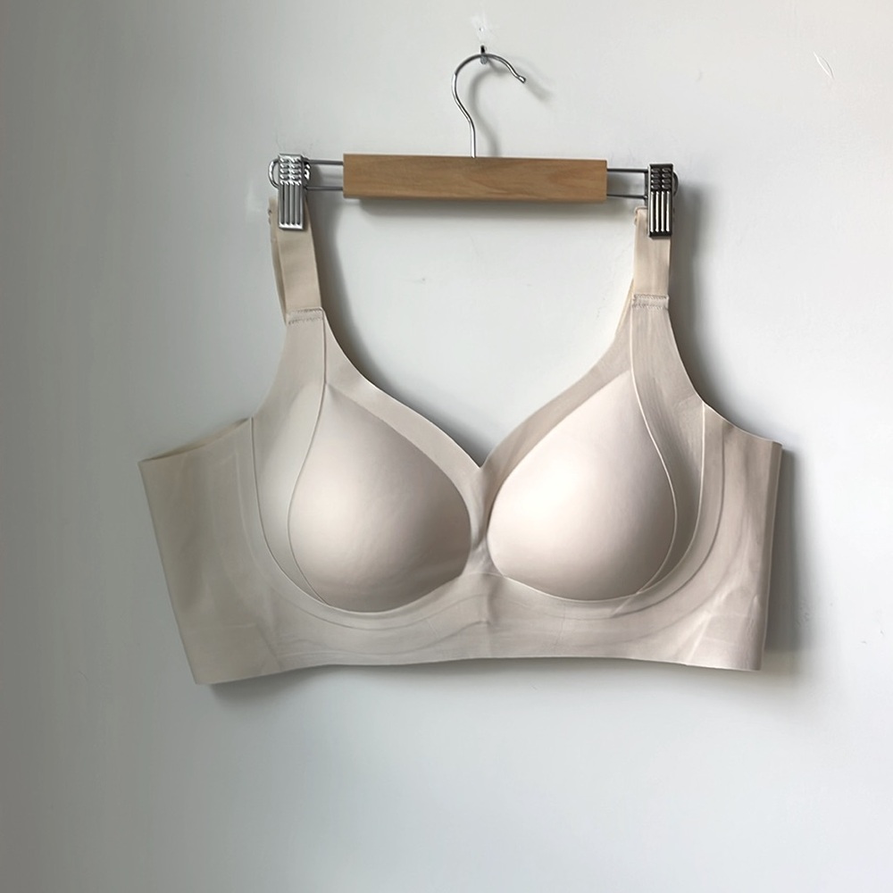 NWOT Woobilly Enhanced W Support Adjustment Comfort Bra Wirefree Size 40DD (E)